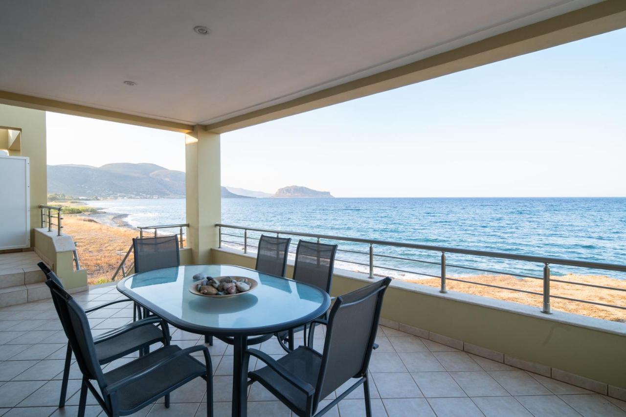 Spacious Beachfront Maisonettes With Stunning Views & A Private Beach Monemvasia Extérieur photo
