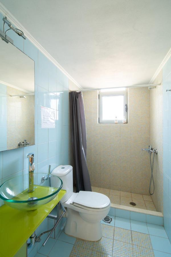 Spacious Beachfront Maisonettes With Stunning Views & A Private Beach Monemvasia Extérieur photo