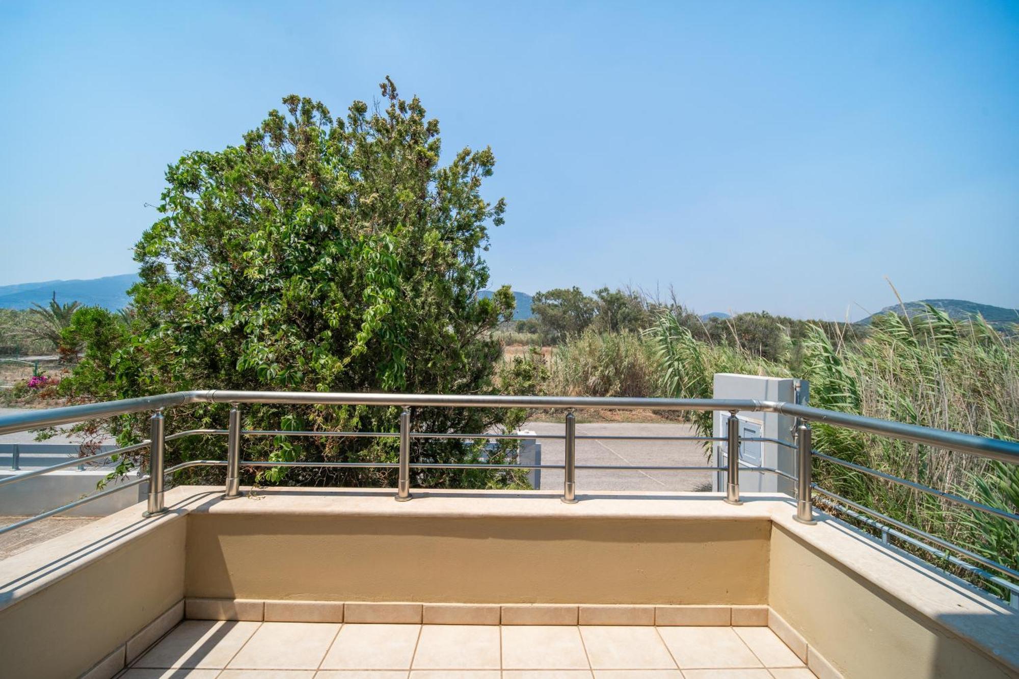Spacious Beachfront Maisonettes With Stunning Views & A Private Beach Monemvasia Chambre photo